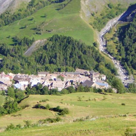 Appartement Studio avec terrasse amenagee et wifi a La Grave a 3 km des pistes Extérieur photo